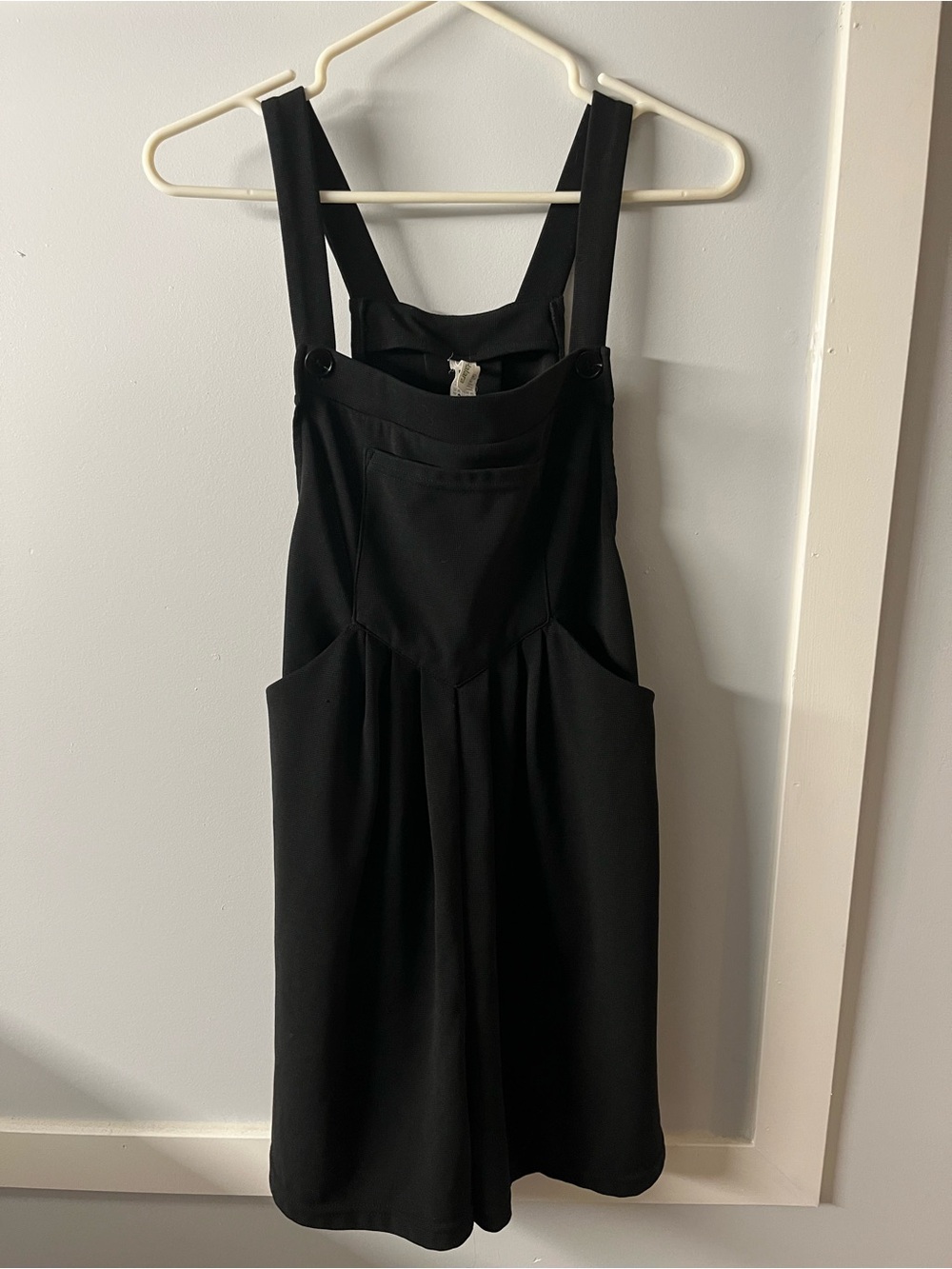 Halara Black Overall Romper Shorts with Pockets - Size Medium - Picture 2 of 7